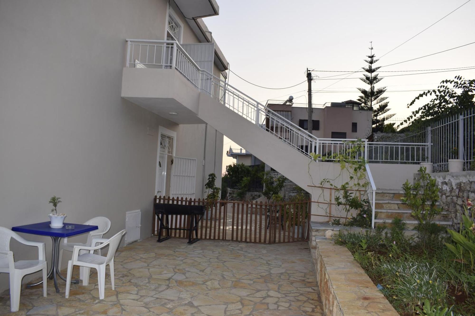 Isabela Apartments Sarandë 外观 照片