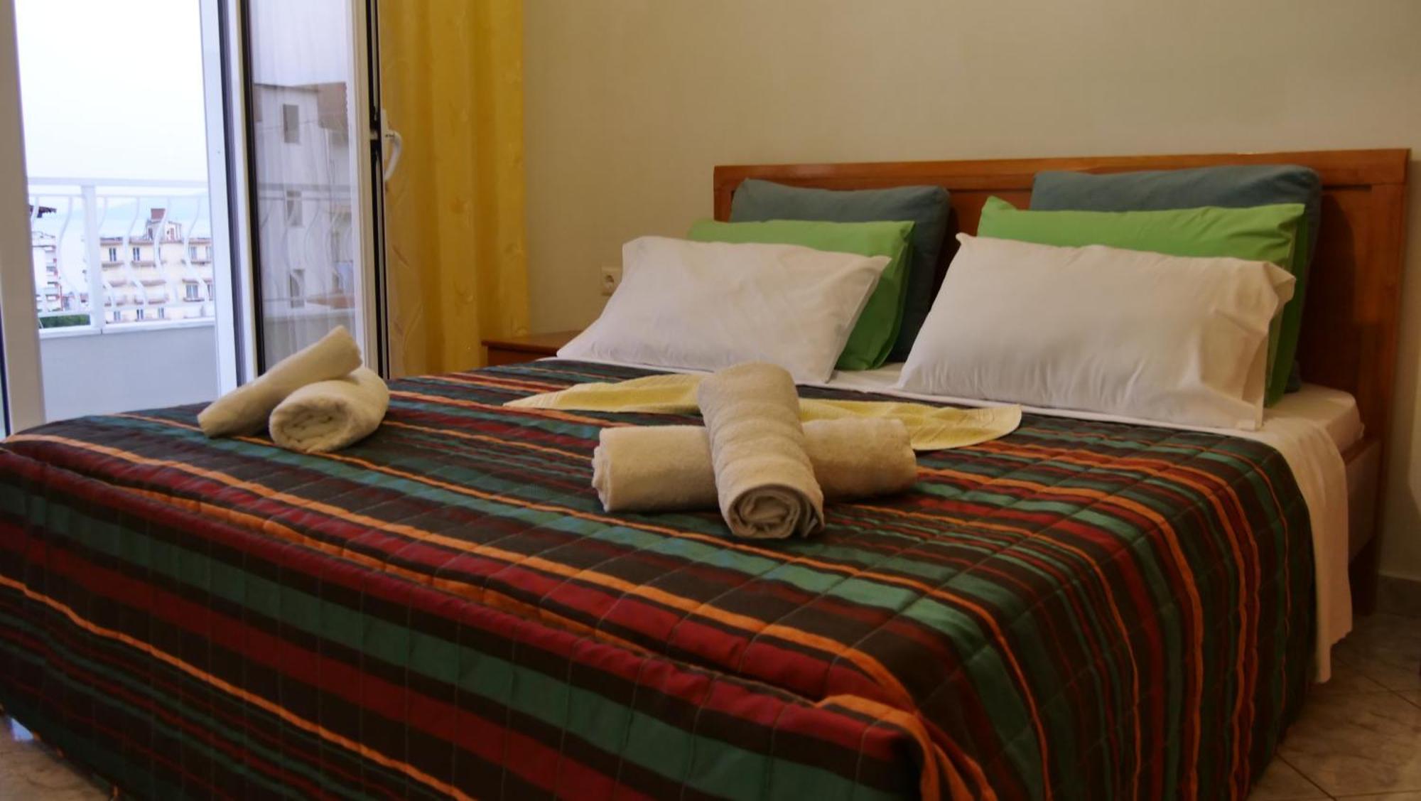 Isabela Apartments Sarandë 外观 照片